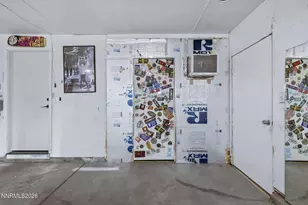 908 Pinewood Dr, Sparks, NV 89434 - Photo 34