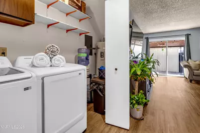 562 Smithridge Park, Reno, NV 89502 - Photo 16
