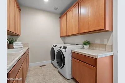 5585 E Hidden Valley Drive, Reno, NV 89502 - Photo 30