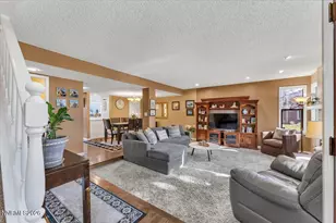 1497 Foster Dr, Reno, NV 89509 - Photo 6