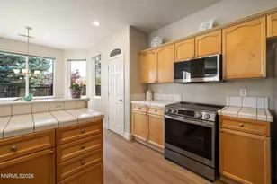 10560 Vista Alta Dr, Reno, NV 89521 - Photo 10