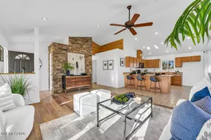 260 Veronica Ave, Sparks, NV 89436 - Photo 10