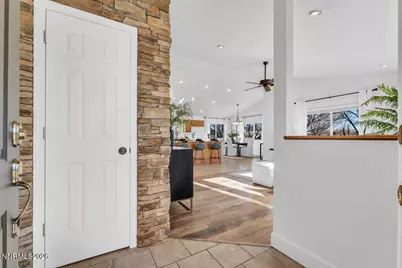 260 Veronica Avenue, Sparks, NV 89436 - Photo 6