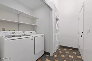 2375 Roundhouse Rd, Sparks, NV 89431 - Photo 2