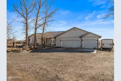900 Madison Creek Drive, Fernley, NV 89408 - Photo 4