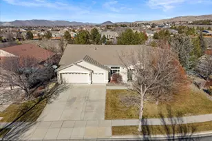 7483 Europa Dr, Sparks, NV 89436 - Photo 68