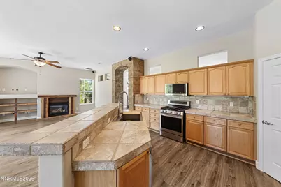 7483 Europa Drive, Sparks, NV 89436 - Photo 20