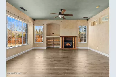 7483 Europa Drive, Sparks, NV 89436 - Photo 14
