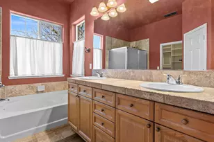 7483 Europa Dr, Sparks, NV 89436 - Photo 32