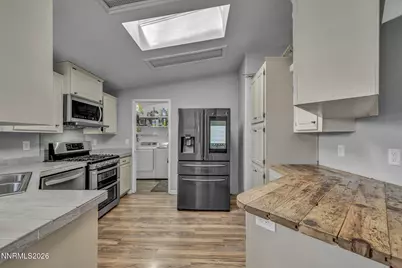 410 Paramount Court, Reno, NV 89506 - Photo 40