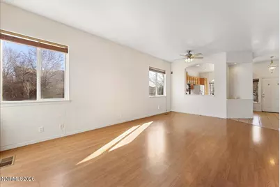 7214 Grand Island Drive, Sparks, NV 89436 - Photo 4
