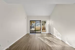 8600 Dixon Ln, Reno, NV 89511 - Photo 14