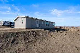 2770 W Fir St, Silver Springs, NV 89429 - Photo 38
