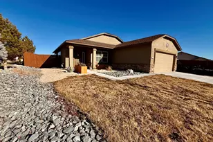 164 Royal Oaks Dr, Fernley, NV 89408 - Photo 2