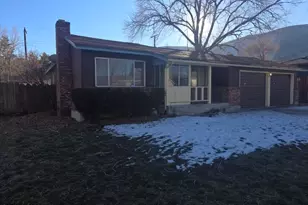 1005 W 4th St, Carson City, NV 89703 - Photo 2