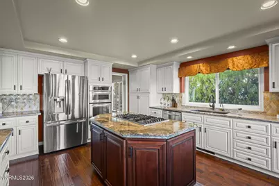 6174 Squires Lane, Reno, NV 89519 - Photo 18