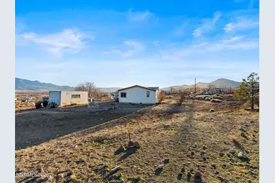 208 Julie Way, Dayton, NV 89403 - Photo 42