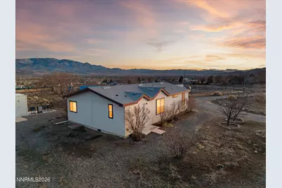 208 Julie Way, Dayton, NV 89403 - Photo 4