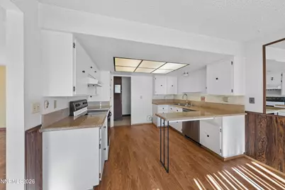 240 E Gault Way, Sparks, NV 89431 - Photo 12