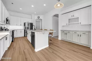 2730 Arrow Smith Dr, Sparks, NV 89436 - Photo 14