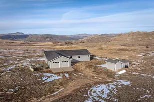 200 Thoroughbred Cir, Reno, NV 89508 - Photo 1