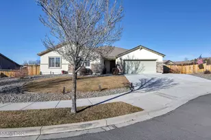 3760 Zoroaster Ct, Sparks, NV 89436 - Photo 4