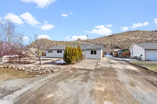 9100 Reservoir St, Reno, NV 89506 - Photo 4