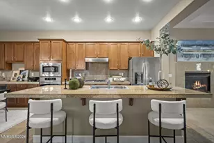 10885 Pentwater Dr, Reno, NV 89521 - Photo 12