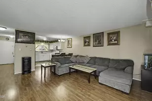 359 Smithridge Park, Reno, NV 89502 - Photo 4