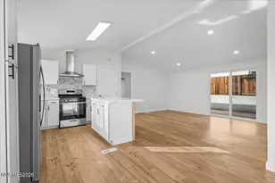 2701 Daffodil Wy, Reno, NV 89512 - Photo 4