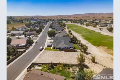594 Wedge Lane, Fernley, NV 89408 - Photo 6