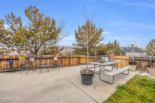 3290 Creekside Ln, Sparks, NV 89431 - Photo 40