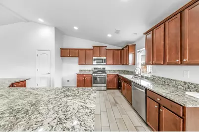 132 Deerfield Road, Dayton, NV 89403 - Photo 10