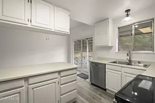 8560 Sirius Ct, Reno, NV 89506 - Photo 12