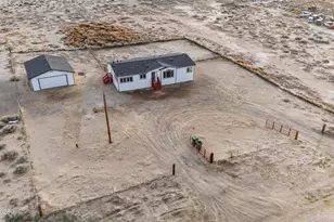 3225 E Antelope St, Silver Springs, NV 89429 - Photo 34