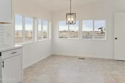 3225 E Antelope Street, Silver Springs, NV 89429 - Photo 6