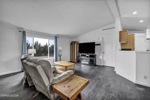 3525 Citrus St, Silver Springs, NV 89429 - Photo 4