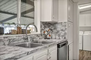 5556 Mark Cir, Sun Valley, NV 89433 - Photo 32