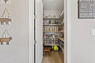 2131 Musselshell Ct, Sparks, NV 89436 - Photo 12