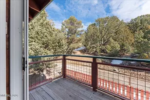 21381 Crestview Rd, Reno, NV 89521 - Photo 24