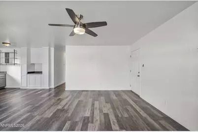 7575 Halifax Drive, Reno, NV 89506 - Photo 6