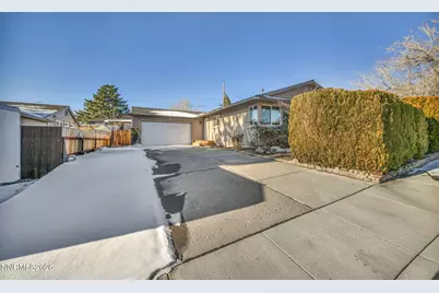 7575 Halifax Drive, Reno, NV 89506 - Photo 38