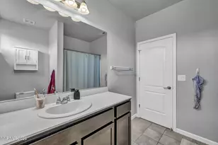 2025 Harmony Valley Dr, Reno, NV 89521 - Photo 40