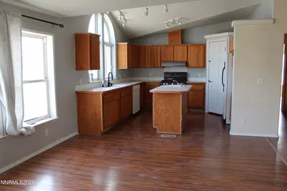 3560 Johnson Lane, Winnemucca, NV 89445 - Photo 8