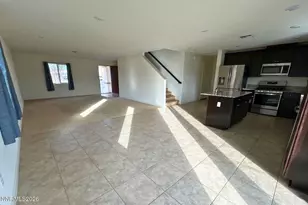 8932 Coyote Blf Dr, Reno, NV 89506 - Photo 2