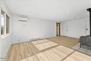 3653 Peregrine Cir, Reno, NV 89508 - Photo 8