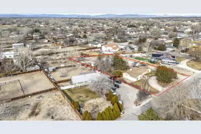 4033 Cimarron Road, Fallon, NV 89406 - Photo 2