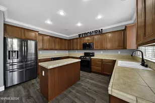 3706 Lepus Dr, Sparks, NV 89436 - Photo 6