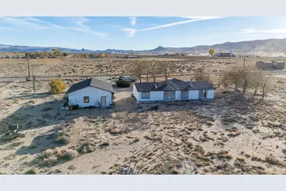 1200 Ebony Avenue, Silver Springs, NV 89429 - Photo 4