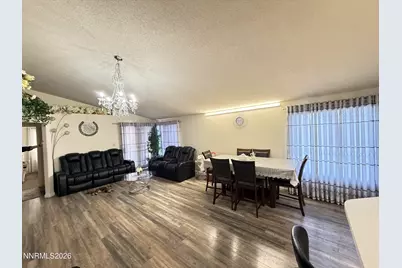 1585 Mescalero Avenue, Reno, NV 89523 - Photo 10